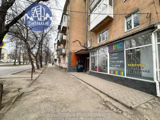 Здається Приміщення в житловому будинку площа 84 кв.м 1-й поверх Чернівці вул. Миколайчука 9 Чернівці