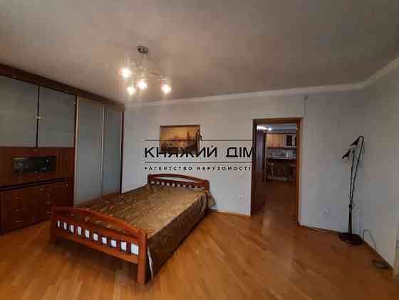 Продаж дворівневої 4-кімнатної квартири, метро Святошин. № 21144977 Київ