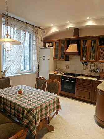 Оренда Квартира 1-кімнатна на Искровская ул. Kiev