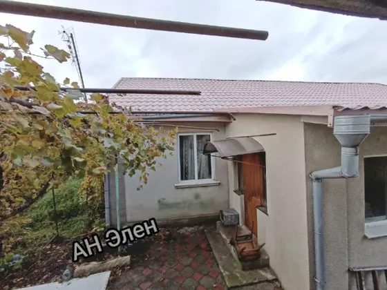 Продажа 1-этажный Дом с участком 8 сот 120 кв.м 4 комн. на Школьная Фонтанка