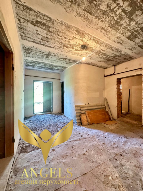 For sale 3-storey House with land 10 ares 332 sq.m 7+ rooms  Kirovohrad - photo 4