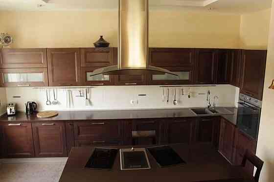 Продаж Квартира 3-кімнатна, 5/22 поверх на Говорова ул., 18 Одеса