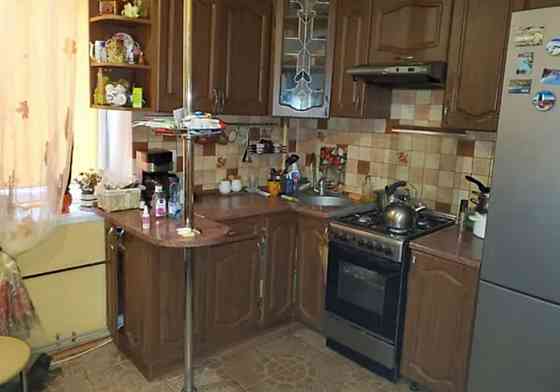 Продаж 4к квартири 76 кв. м на вул. Торговиця Ternopil'