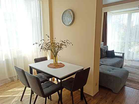 Оренда Квартира 2-кімнатна, 4/11 поверх на Миру вул., 4В Тернопіль