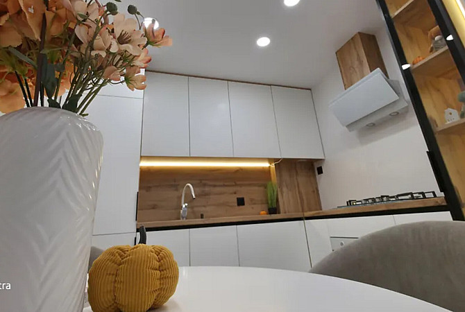 Продаж 3к квартири 81 кв. м на вул. Білогірська Ternopil' - photo 2