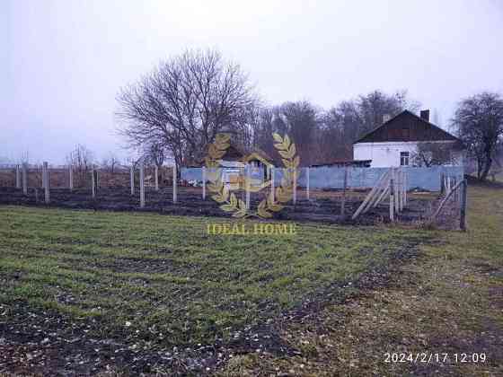 Продам квартиру 2 кімнати в Паляниченцях з удобствами. 