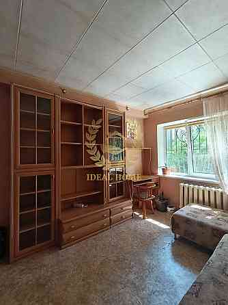 Продаж Квартира 2-кімнатна на Донца Михаила ул., 5 Київ