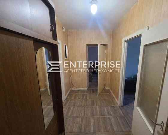 Продаж Квартира 2-кімнатна, 2/9 поверх на вул. Михайла Омеляновича-Павленка Киев