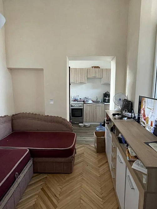 Продаж Квартира 1-кімнатна, 3/3 поверх на вул. Хмельницького L'viv - photo 2