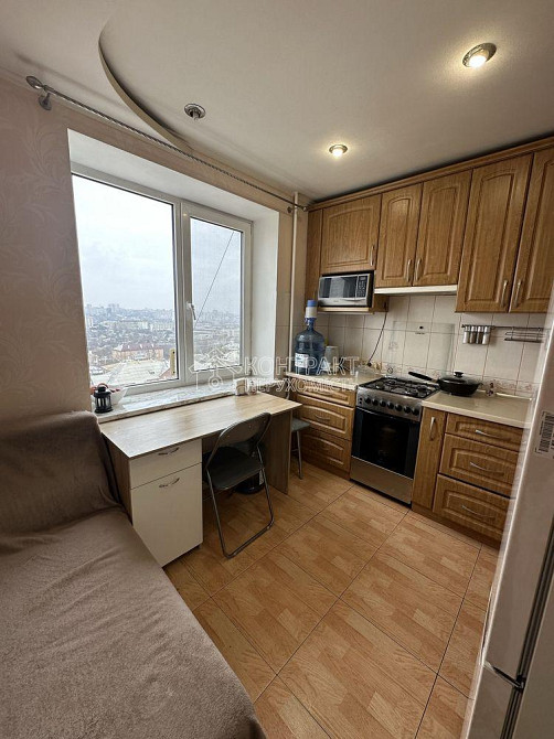 Продаж Квартира 1-кімнатна, 9/9 поверх на вул. Нюрнберзький Харьков - изображение 1