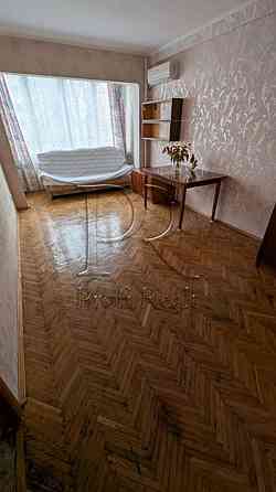 Продаж Квартира 1-кімнатна, 2/9 поверх на Ентузіастів, 31 Київ