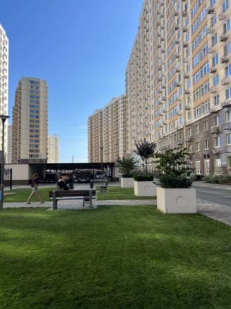 Продаж Квартира 2-кімнатна на ул. Жемчужная, 9 Лиманка