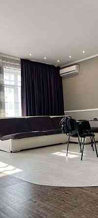 Продаж Квартира 3-кімнатна, 10/11 поверх на Тополева улица Одеса