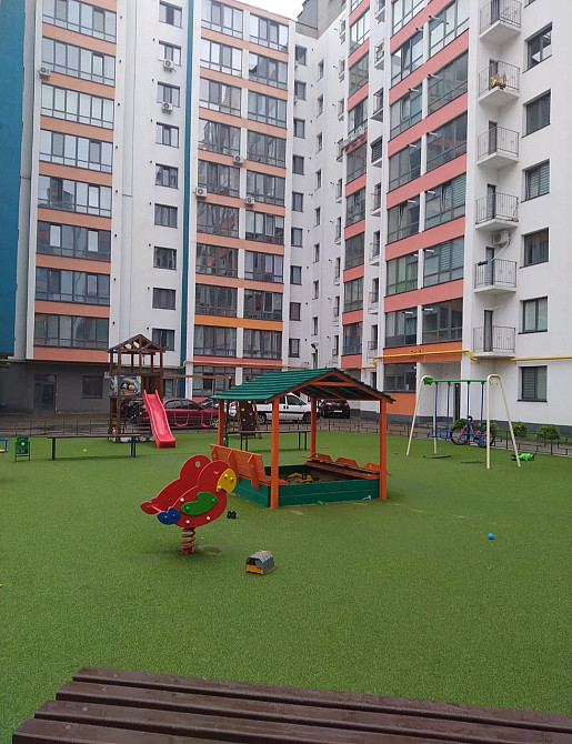 Продаж 3к Квартира 86 кв.м Покровська Житомир - фото 1