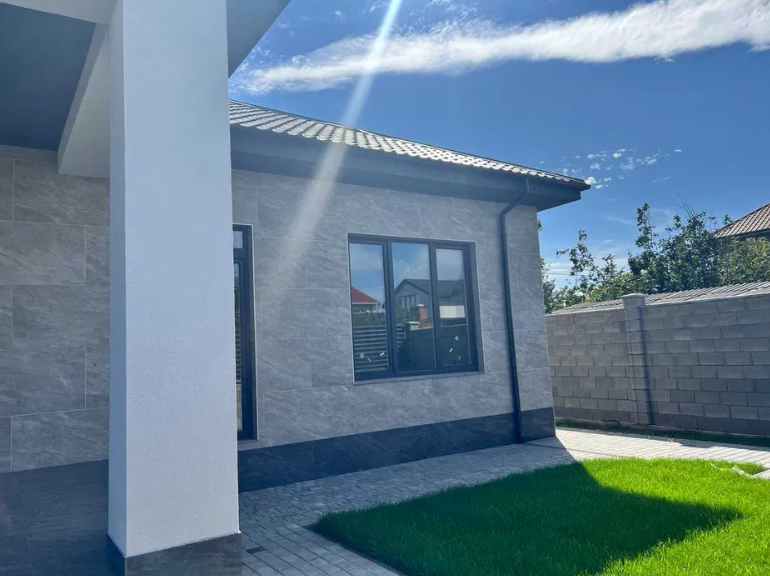 Продам сучасний, новий будинок в центрі Фонтанки (5 км від Одеси) Фонтанка - фото 3