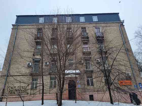 Продаж Квартира 5-кімнатна, 4/5 поверх на Барбюса Анри вул., д. 13 Kiev