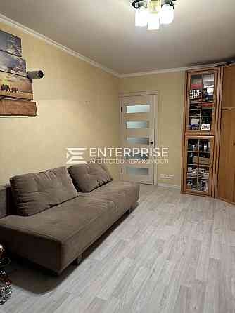 Продаж Квартира 1-кімнатна, 14/16 поверх на вул. Науки Киев