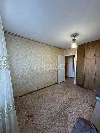 Продаж Квартира 3-кімнатна, 9/9 поверх на вул. Валентинівська Харьков