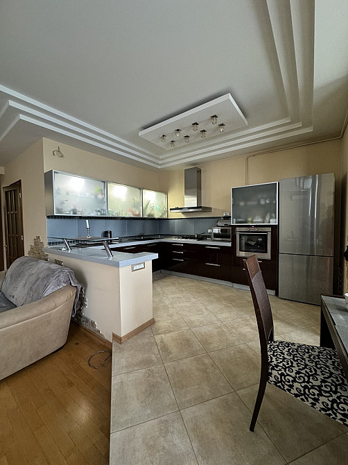 3-комн квартира - Дома Каркашадзе на ул. Довженко Одеса - фото 2