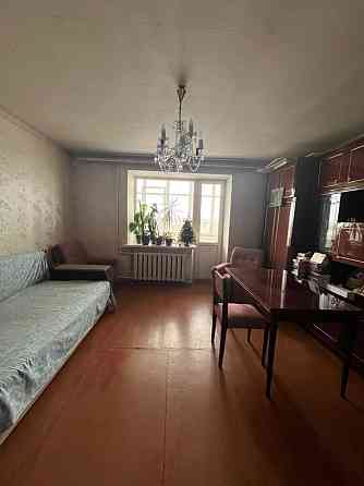 Продаж Квартира 3-кімнатна, 7/9 поверх на Каруны ул., 49 Дніпро