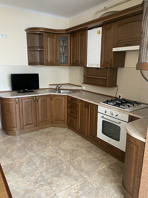 Продаж Квартира 3-кімнатна, 6/7 поверх на Хмельницького Б. вул., 51 Ивано-Франковск - изображение 2