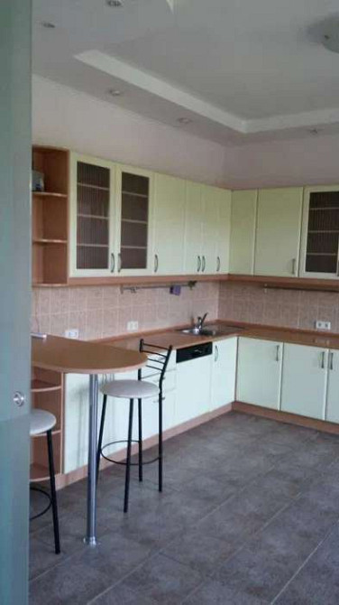 Оренда Квартира 3-кімнатна, 7/7 поверх на ул. Назаровская Київ - фото 4