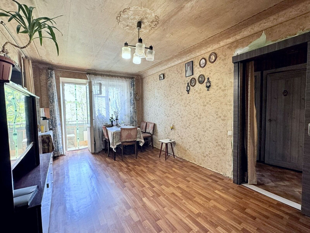 Продаж Квартира 3-кімнатна, 3/5 поверх на Гагарина пр., 141 Дніпро - фото 1