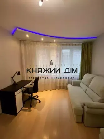 Продаж 1-кімнатної квартири м. Житомирська, код 21147174 Київ