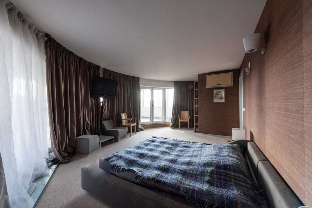 Продаж Квартира 4-кімнатна, 8/9 поверх на Кудрявський узвіз вул., д. 3А Kiev - photo 3