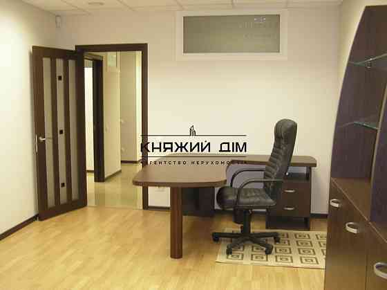 Оренда офісне приміщення на Голосеевская ул. поверх - 1/25 Київ