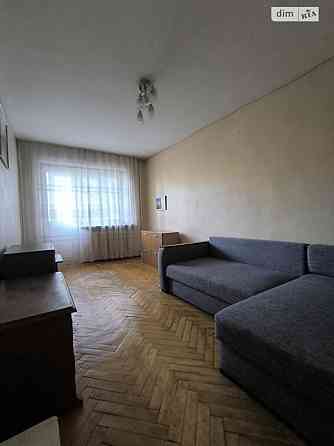 Продаж Квартира 3-кімнатна, 2/5 поверх на Івана Котляревського, 8 Київ