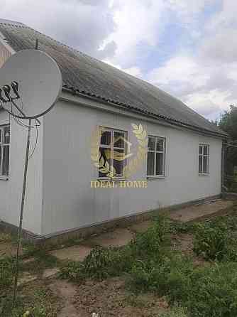 Продам будинок в смт Борова 