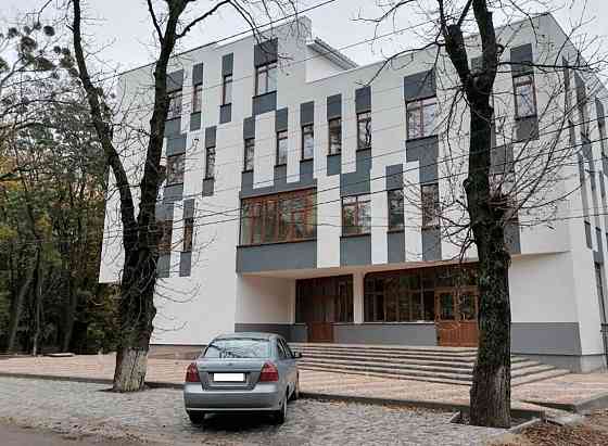 Оренда торгове приміщення на К. Кориатовичів поверх - 1/3 Винница