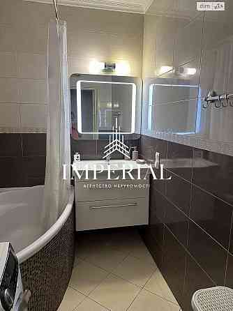 Продаж Квартира 2-кімнатна, 21/23 поверх на вул. Інженера Бородіна Киев