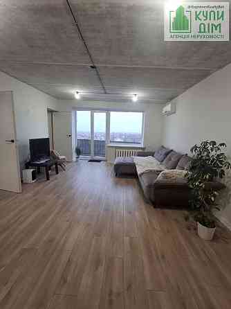 Продаж Квартира 3-кімнатна, 9/9 поверх на Яновського 77, 77 Кропивницький