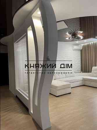 3-х кімнати, новий будинок Позняки Киев