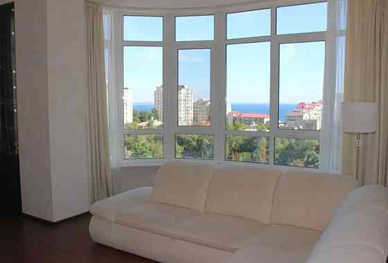 Оренда Квартира 3-кімнатна, 11/22 поверх на Французский б-р, 22/1 Одеса