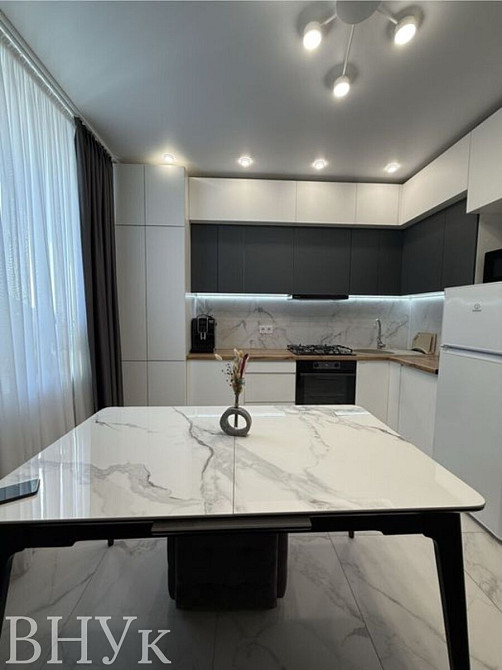 Продаж Квартира 1-кімнатна, 9/10 поверх Луцьк - фото 1