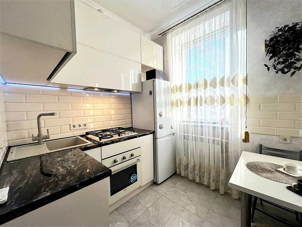 3-ком.сталинка на Новосельского Odessa - photo 8