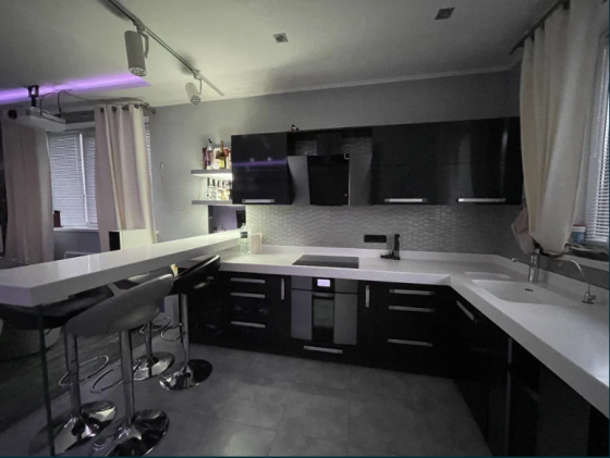 Дом с евроремонтом в Новой Дофиновке Нова Дофиновка