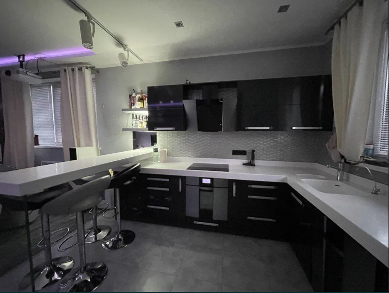 Дом с евроремонтом в Новой Дофиновке Нова Дофінівка - фото 6