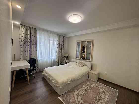 Продаж Квартира 2-кімнатна, 5/5 поверх на Золотопільська вул., д. 4 Kiev