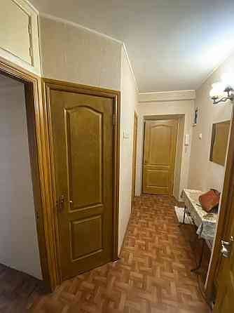 Оренда Квартира 1-кімнатна, 4/9 поверх на Лесі Українки, 24б Kiev