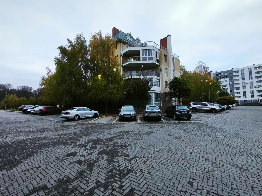 Продаж 3к Квартира 89 кв.м Возз'єднання 17 Ужгород - фото 20