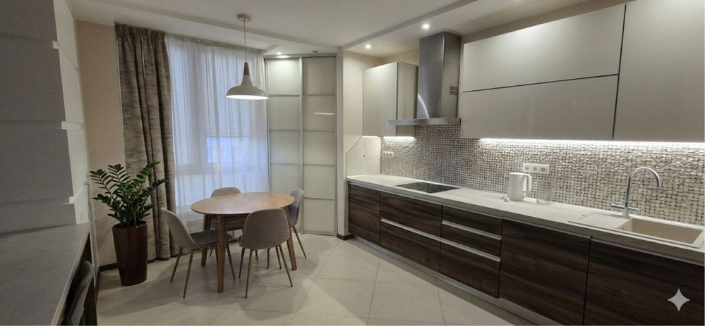 Продаж Квартира 2-кімнатна, 11/25 поверх на Ахматової Анни вул., д. 30 Киев - изображение 1