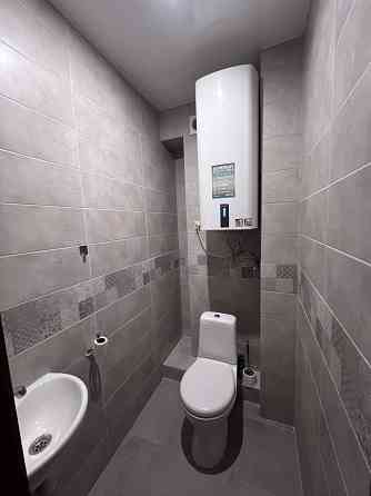 Продаж Квартира 1-кімнатна, 17/25 поверх на Данченка вул., д. 3 Киев