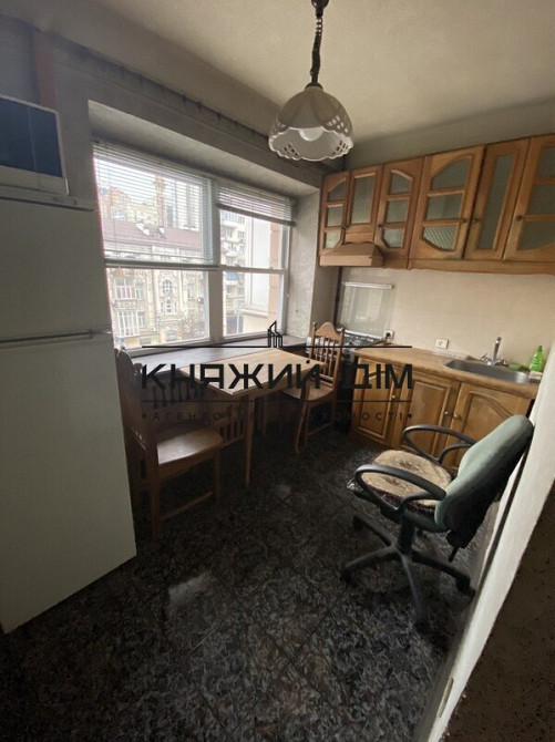 Продаж 2-кім. розд. кв. м. Палац Україна. Код об'єкту:21143493 Київ - фото 3