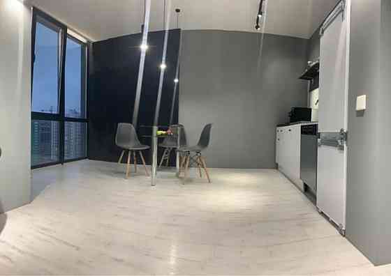 Продаж Квартира 3-кімнатна, 13/16 поверх на Небесної Сотні проспект, 111 Одеса