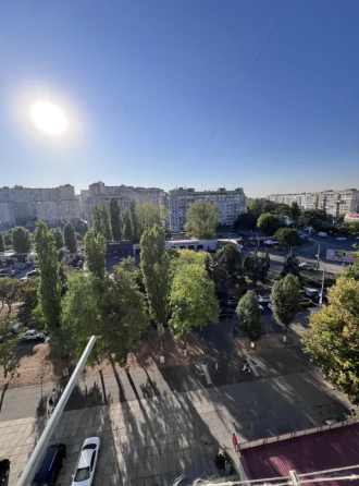 Однокомнатная с ремонтом. Одесса