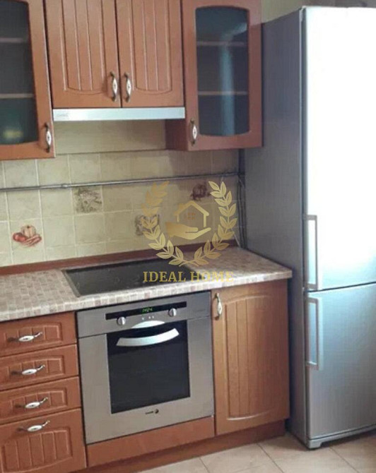 Продаж Квартира 3-кімнатна на Ревуцкого ул., 4 Київ - фото 1